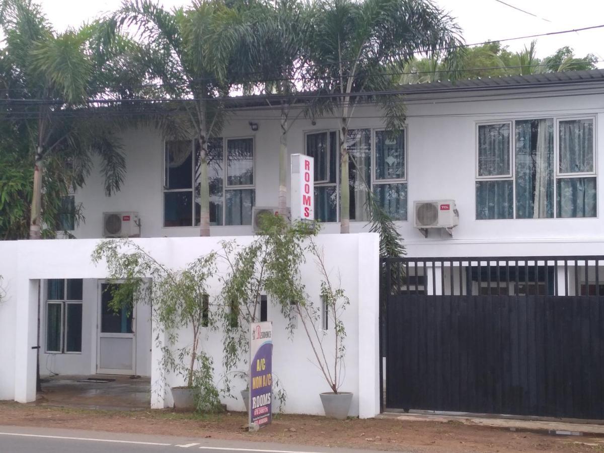 Saragama Holiday Resort Kurunegala Exteriör bild